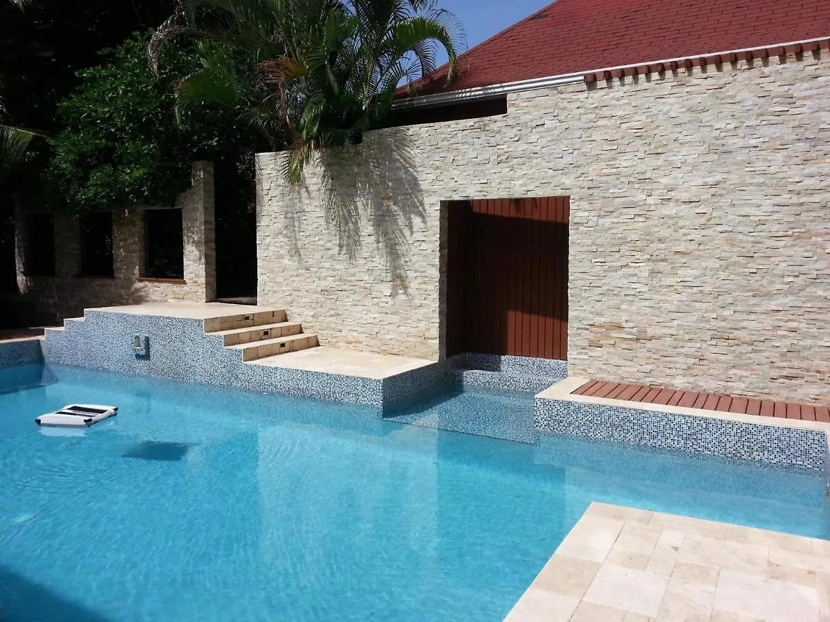 One Luxe Jamaica Villa With Private Pool, Modern Interior And Secluded Ocho Rios