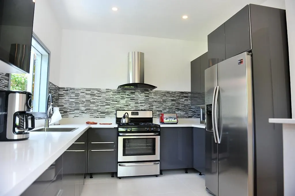 One Luxe Jamaica Villa With Private Pool, Modern Interior And Secluded Ocho Rios