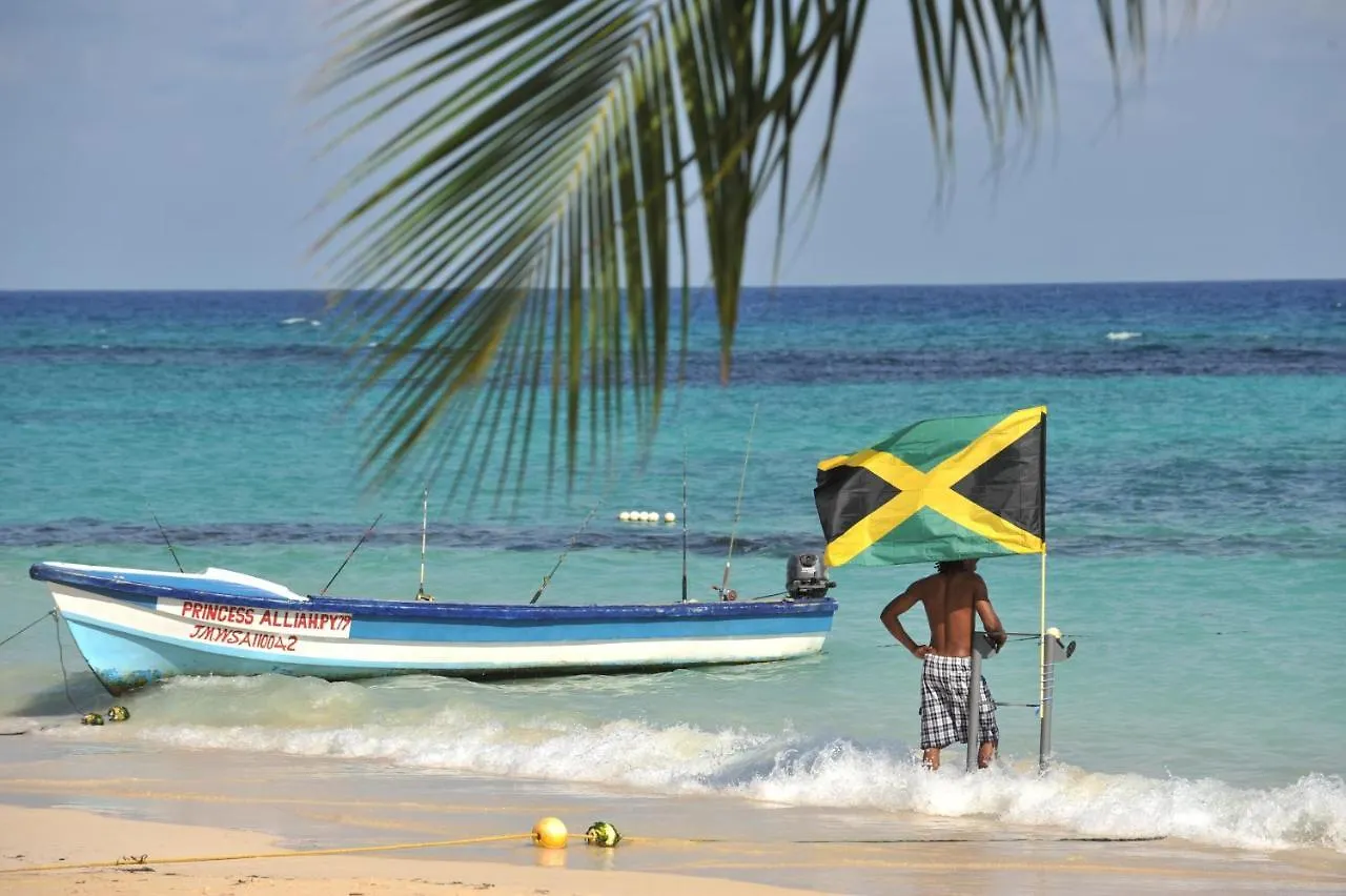 One Luxe Jamaica Villa With Private Pool, Modern Interior And Secluded Ocho Rios